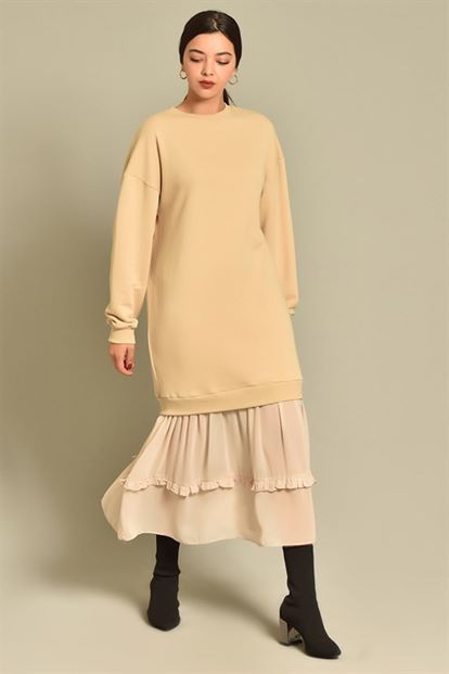 Bej Eteği Şifon Fırfırlı Sweat Elbise