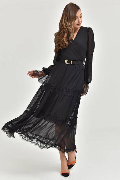 Siyah Etek Ucu Tül Kemerli Şifon Elbise