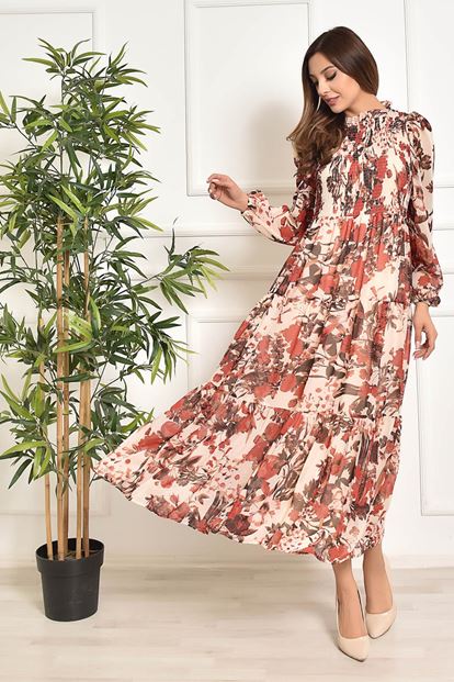 Krem Çiçek Desenli Uzun Şifon Elbise