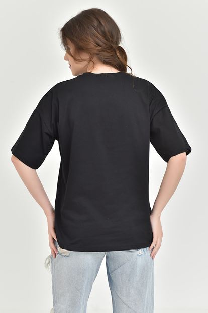 Siyah Baskili Tişört