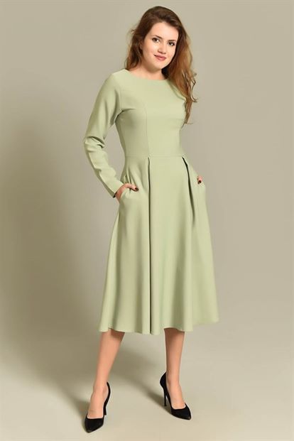 Yeşil Uzun Kollu Midi Boy Elbise
