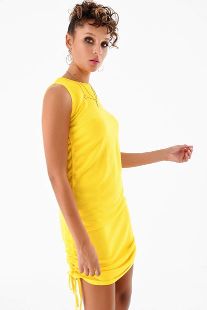 Sarı Yanlari Büzgülü Triko Elbise