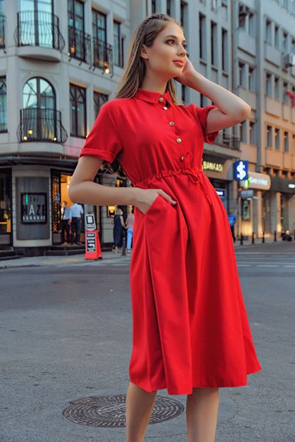 Kırmızı Belden Büzgülü Elbise