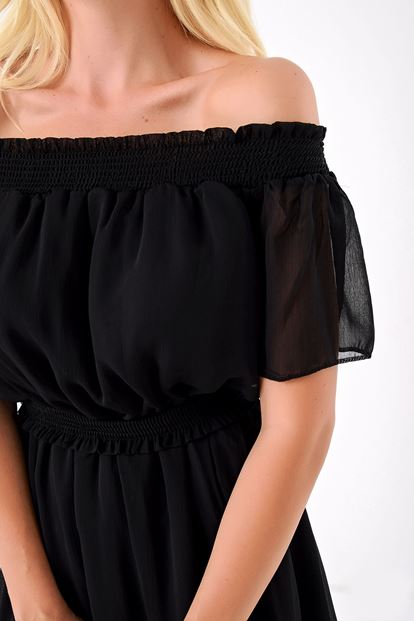 Siyah Kayik Yaka Şifon Elbise