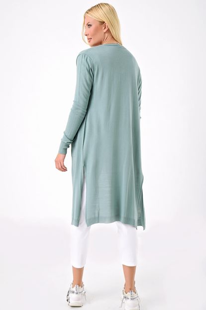 Long knitwear Hirka with green pocket