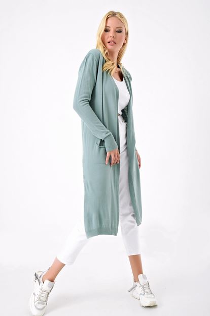 Long knitwear Hirka with green pocket
