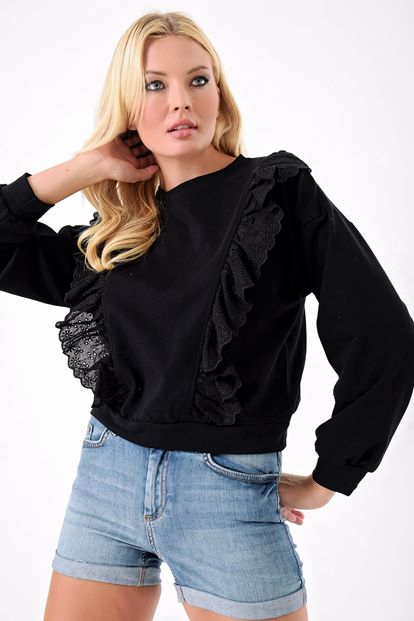 Black Guipure Detailed Sweater