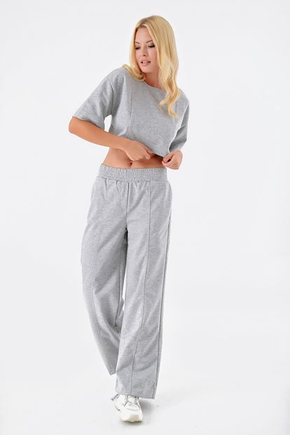 Gri Crop Eşofman Takımi