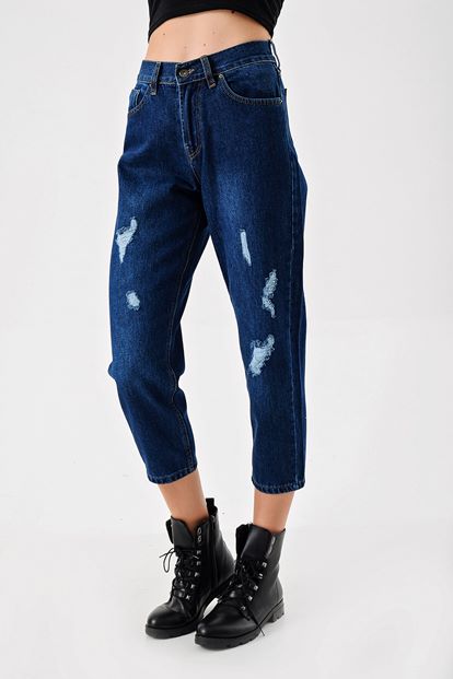 Blue torn detailed mom jean pants