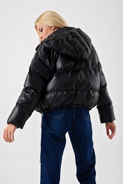 Siyah Suni Deri Şişme Mont