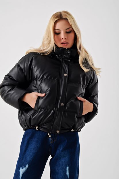 Siyah Suni Deri Şişme Mont