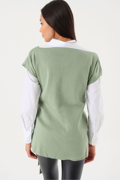 Green Sweater Jumpers