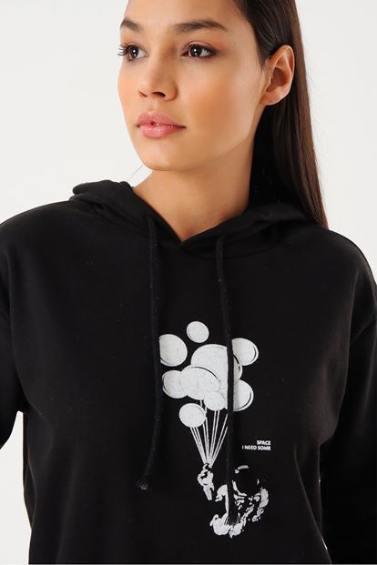 Black Hooded Sweatshirt bias Printed Balloon