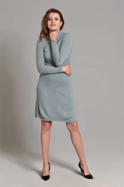 Su Yeşili Bogazli Triko Elbise