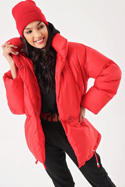 Kırmızı Sisme Mont