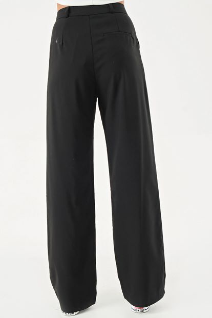 Black spanish trousers