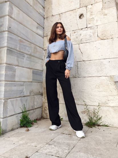 Black spanish trousers