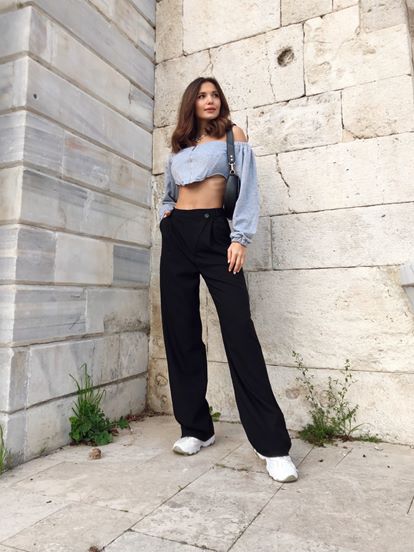 Black spanish trousers