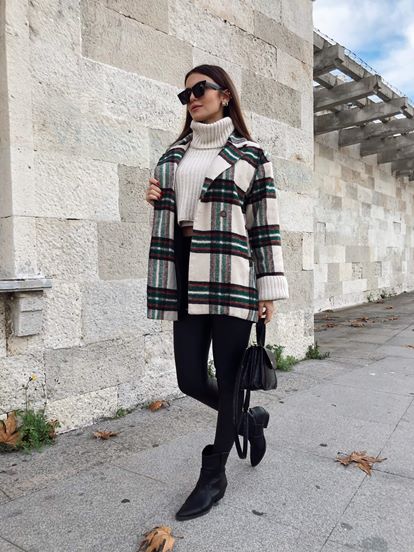 Beige Plaid Buttoned Case Jacket