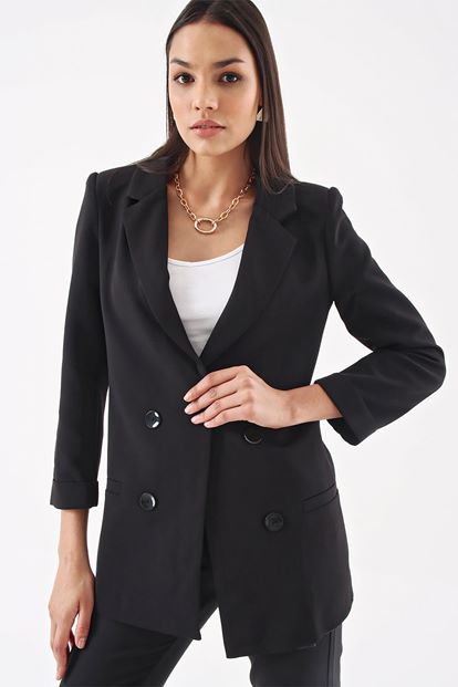 Siyah Düğmeli Ceket