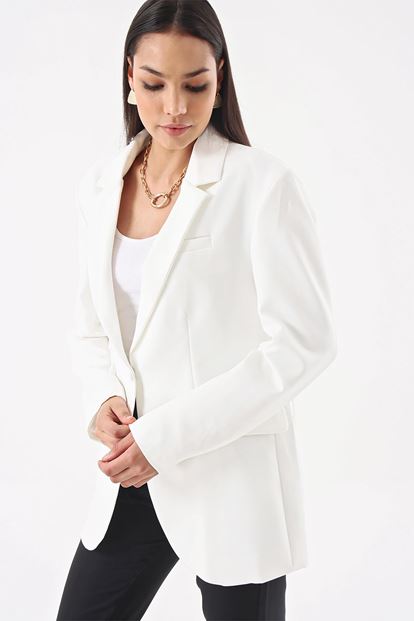 Beyaz Düğmeli Ceket