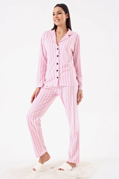 Pink-striped pajamas suit