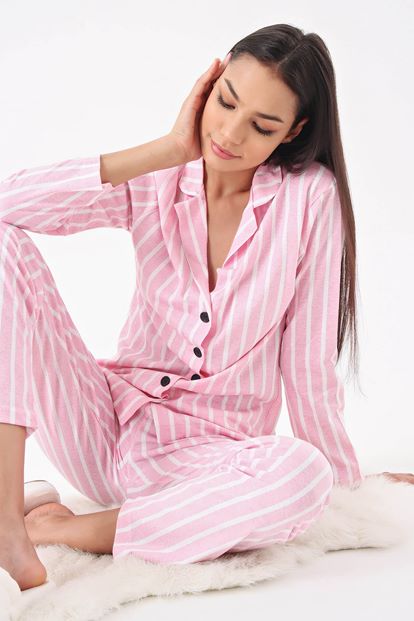 Pink-striped pajamas suit
