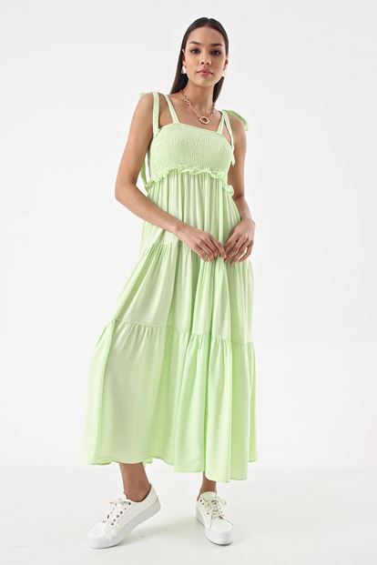 Yeşil Omuzdan Baglamali İp Askılı Gipeli Elbise