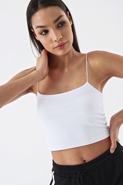 Crop with white rope hanger