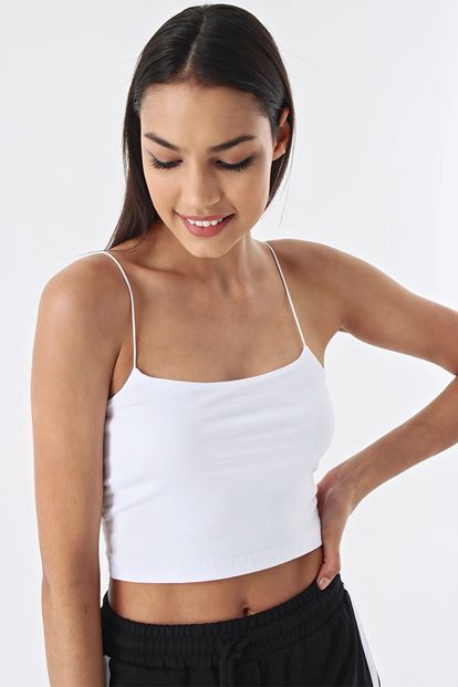 Crop with white rope hanger