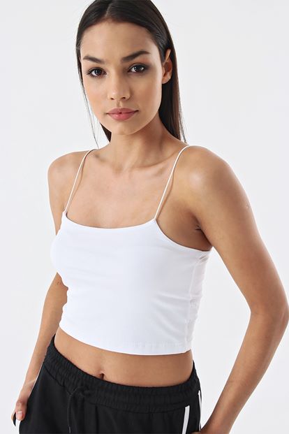 Crop with white rope hanger