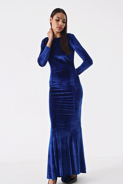 Saks back decollete velvet evening dress