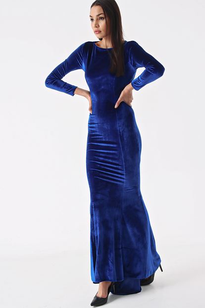 Saks back decollete velvet evening dress