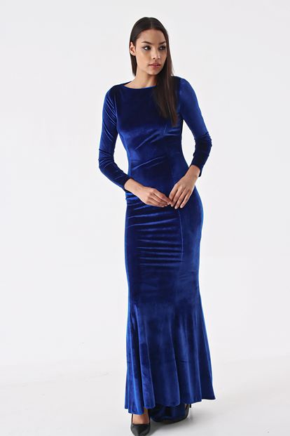 Saks back decollete velvet evening dress