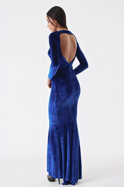 Saks back decollete velvet evening dress