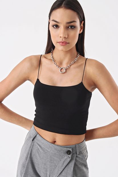 Black Rope Hanger Crop Blouse
