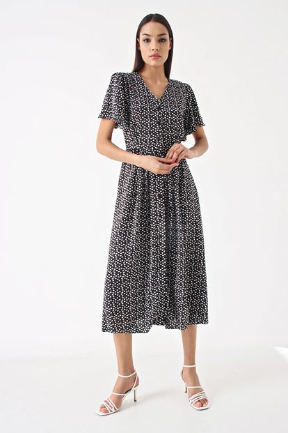 Siyah Kalp Desenli Gömlek Elbise