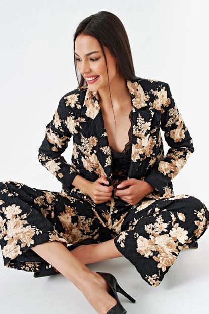 Black patterned jacket pants suit