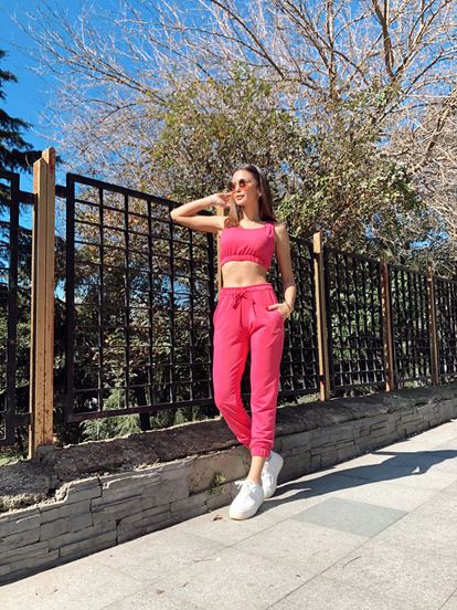 Pembe Crop Eşofman Ikili Takım