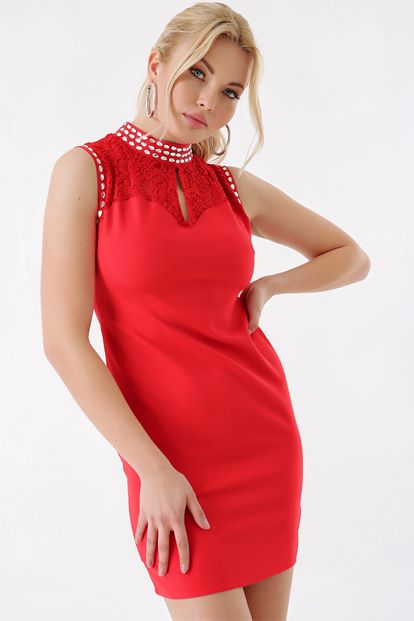 Red Guipure And Stone Detail Evening Dress