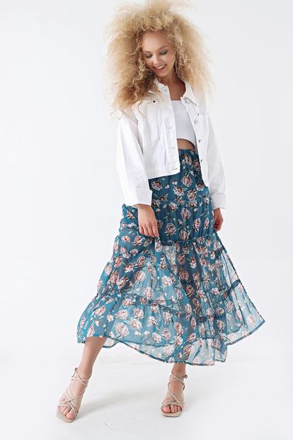 Green floral patterned chiffon tearing skirt