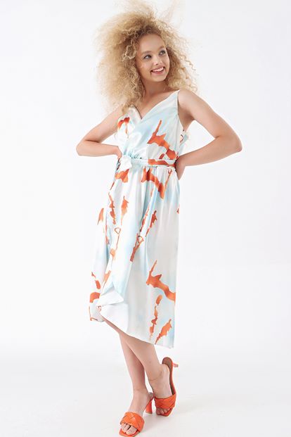 Green rope hanging dress