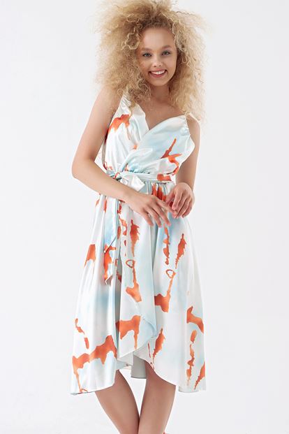 Green rope hanging dress