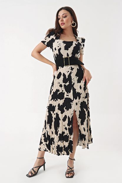 Cream paint pattern arched dress