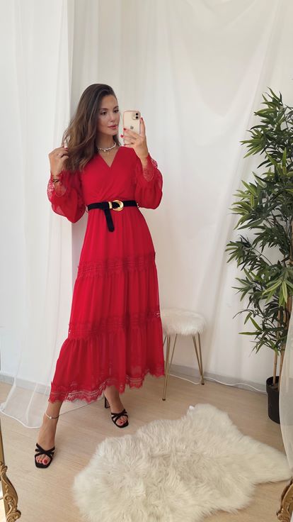 Kırmızı Etek Ucu Tül Kemerli Şifon Elbise
