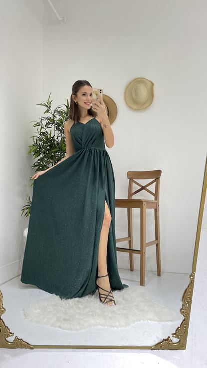 Yeşil İp Askılı Simli Kumaş Yırtmaçlı Abiye Elbise