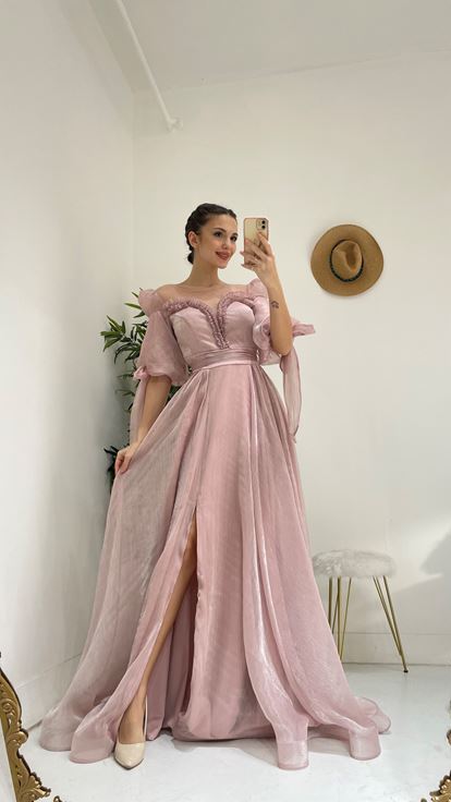 Pudra Kayik Yaka Prenses Model Abiye Elbise