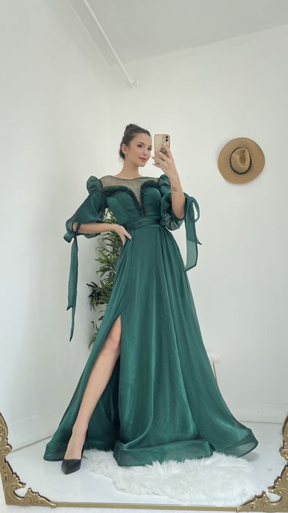 Green Boat Neck Princess Model Evening Dress
