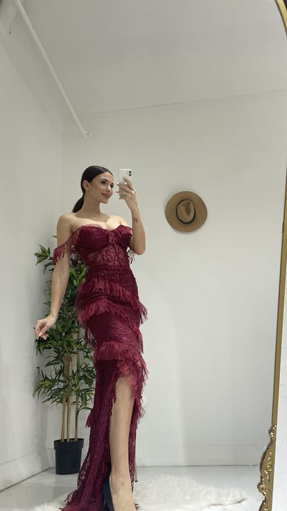 Bordo Fırfırlı Uzun Dantel Abiye Elbise