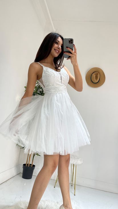 Beyaz Üzeri Dantel Mini Boy Tül Abiye Elbise